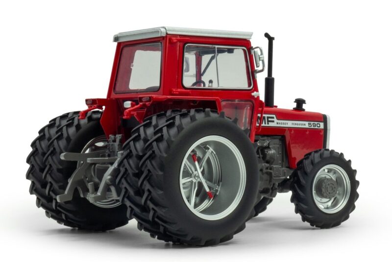 UNIVERSAL HOBBIES MASSEY FERGUSON 590 4WD TRACTOR WITH REAR DUALS 1:32 SCALE - Image 2