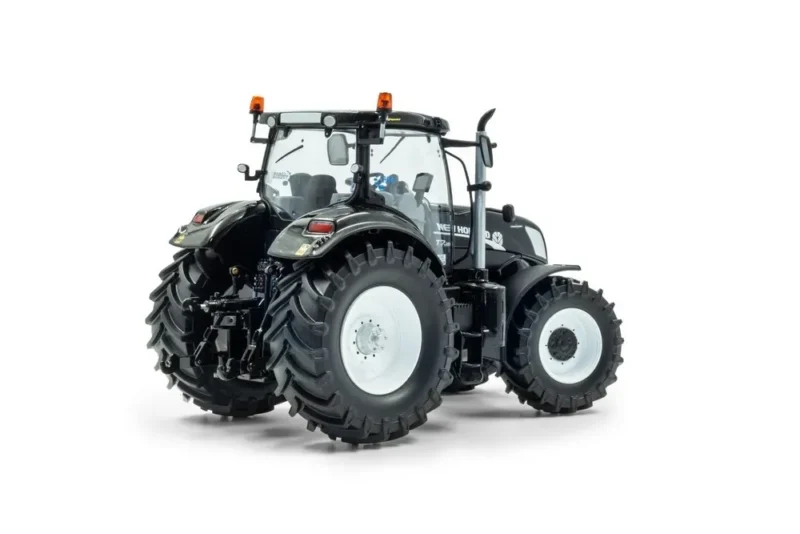 ROS NEW HOLLAND T7.260 AC BLACK POWER TRACTOR 1:32 SCALE - Image 2