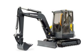 Bruder Volvo Compact Excavator - Image 4