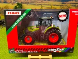 BRITAINS CLAAS ARION 6 SERIES 1:32 SCALE