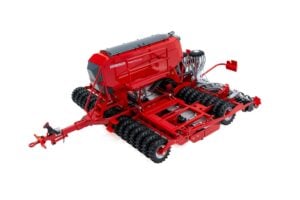 UNIVERSAL HOBBIES HORSCH PRONTO 6DC SEED DRILL 1:32 SCALE